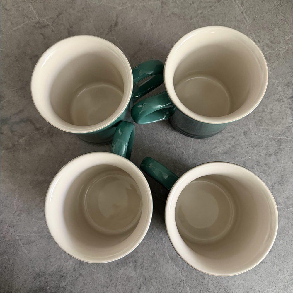 Le Creuset 4 Mug Set - Picture 3 of 5